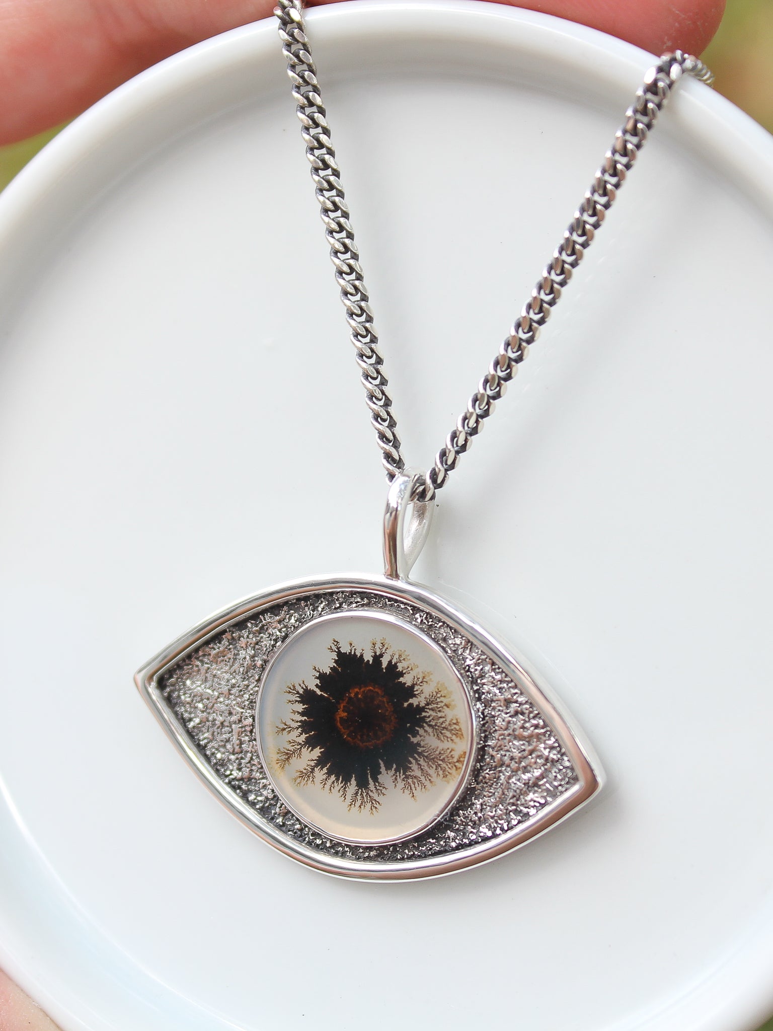 Dendritic Agate Eye Necklace