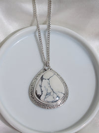 Handmade 925 sterling silver pendant with an ivory creek variscite stone lily and William jewelry