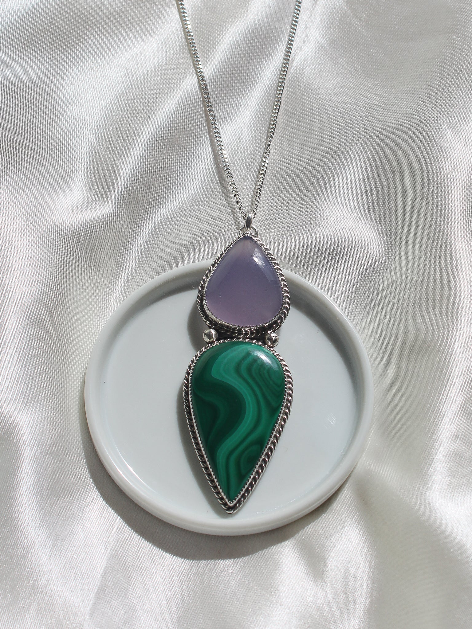 Large handmade 925 sterling silver pendant with lavender chalcedony and malachite lily and William jewelry