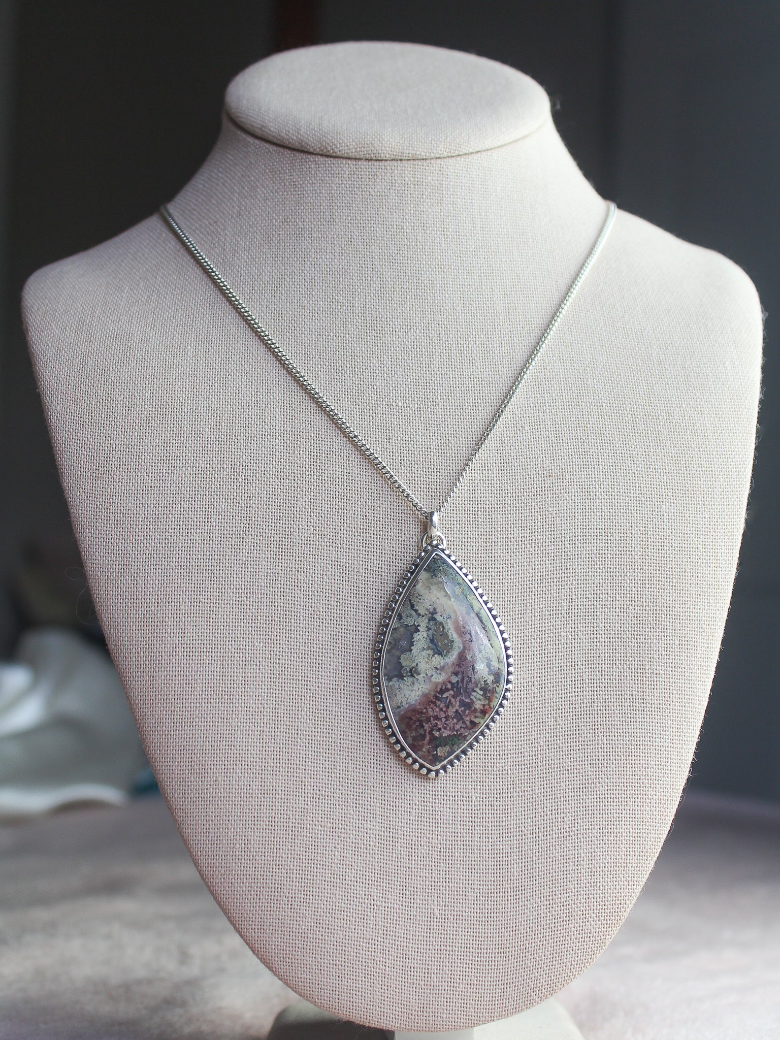 Handmade 925 sterling silver pendant with a unique moss agate stone lily and William jewelry