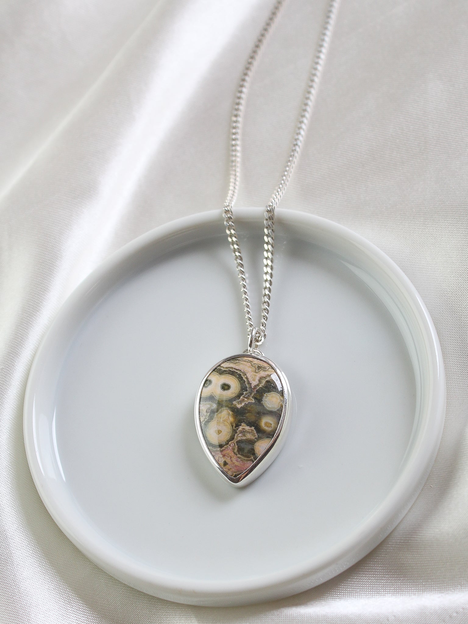 Handmade 925 sterling silver pendant with ocean jasper stone lily and William jewelry affordable