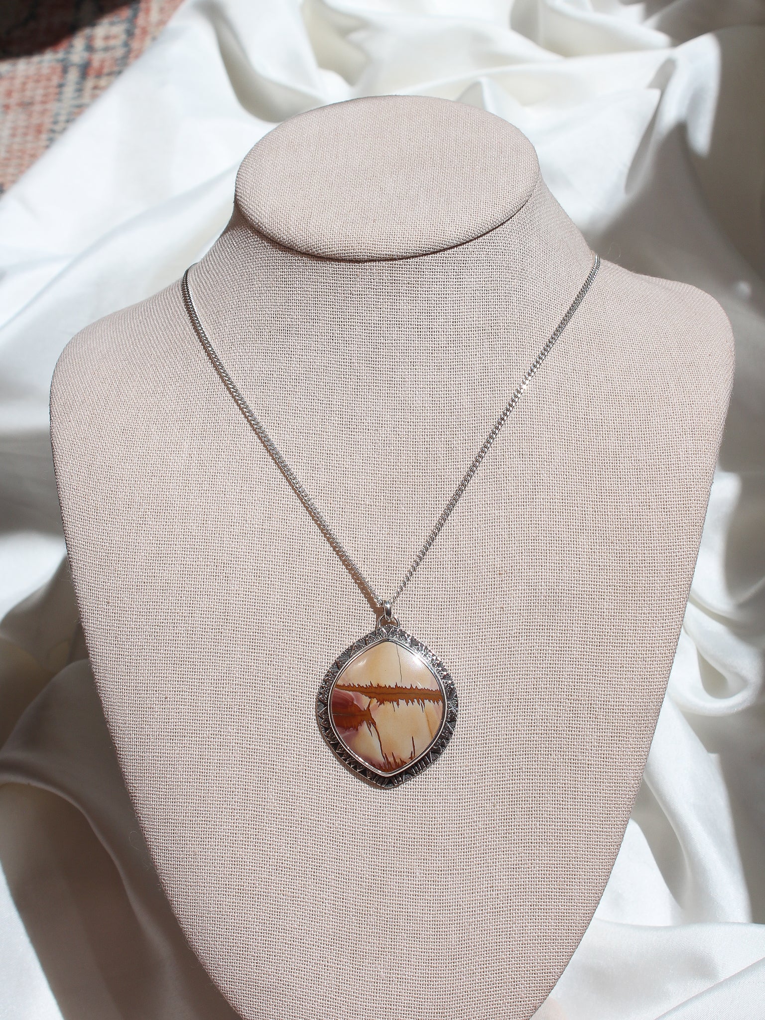 Handmade 925 sterling silver pendant with a unique red falcon jasper stone lily and William jewelry