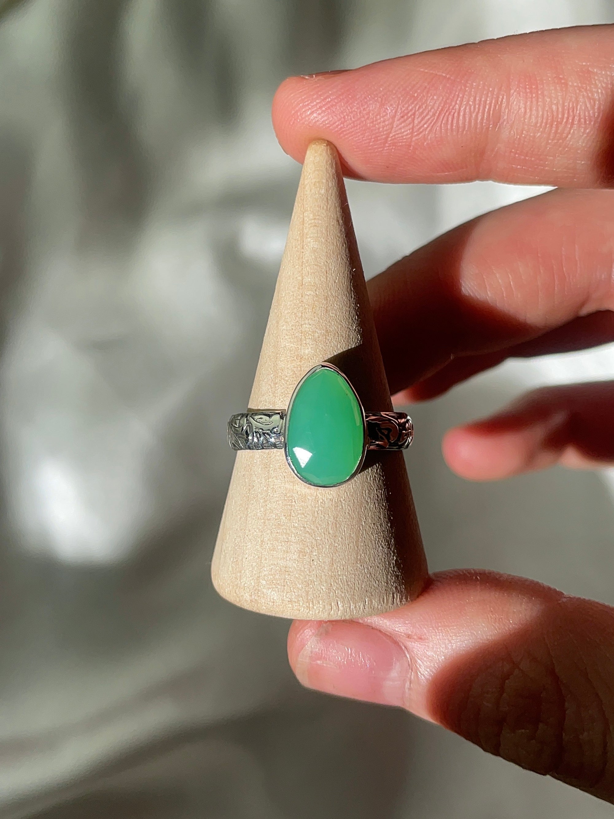 handmade sterling silver faceted chrysoprase stone ring size 8.75
