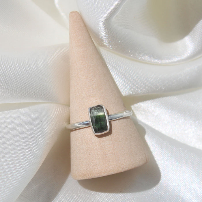 simple 925 sterling silver ring with a bi-color green and clear tourmaline rectangular shaped faceted stone set in 999 Fine Silver